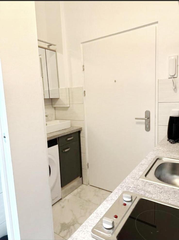 Cozy Studio In Ottakiring Area Вена Экстерьер фото